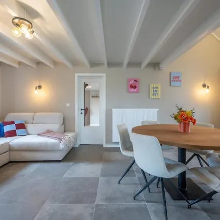 Charming Countryside With Terrace & Views * De Haan